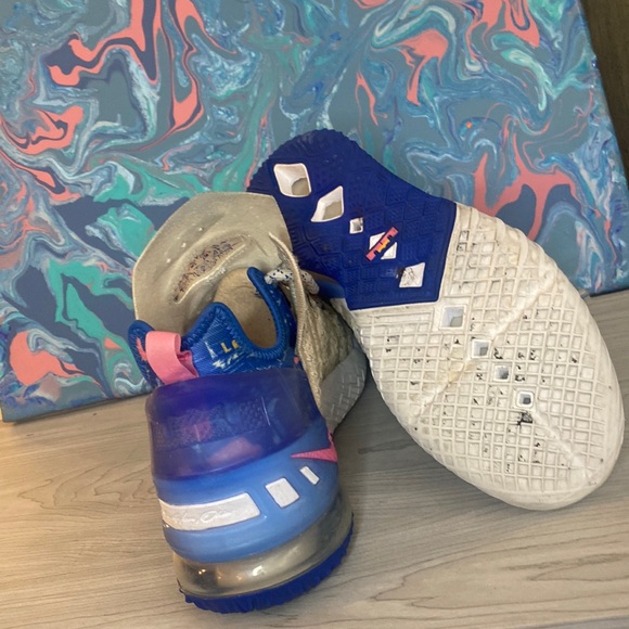 🎉 HP 🎉 NIKE LEBRON 18 | “Los Angeles By Day" - Picture 8 of 16